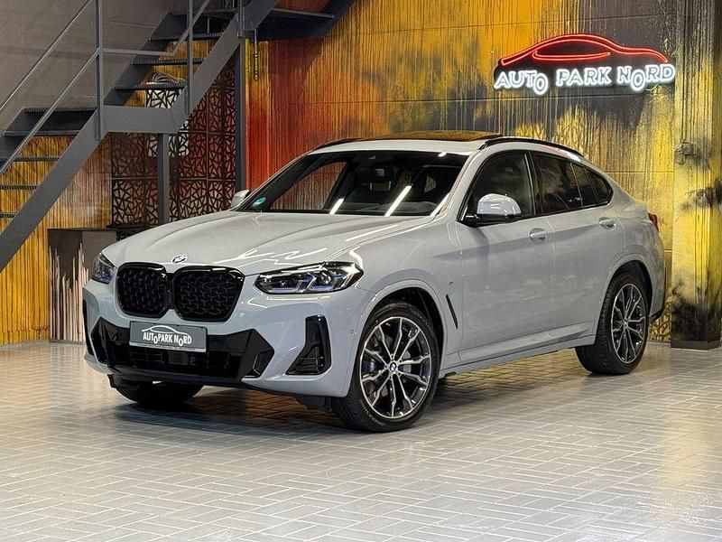 Grau Gebraucht 2023 BMW X4 M Sport SUV | 60.900 € (Fairer Preis) - Bild 1/4