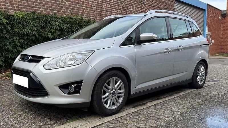 Grau Gebraucht 2014 Ford Grand C-Max Titanium Van / Kleinbus | 4.999 € (Superpreis) - Bild 1/4