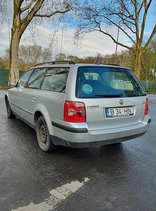 Gebraucht VW Passat 2002 Grau Kleinwagen