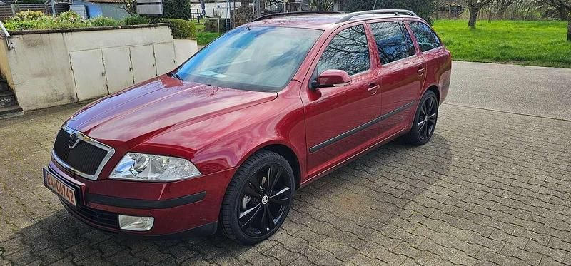 Gebraucht Skoda Octavia 140 PS (102 kW) 2007 Rot Kombi