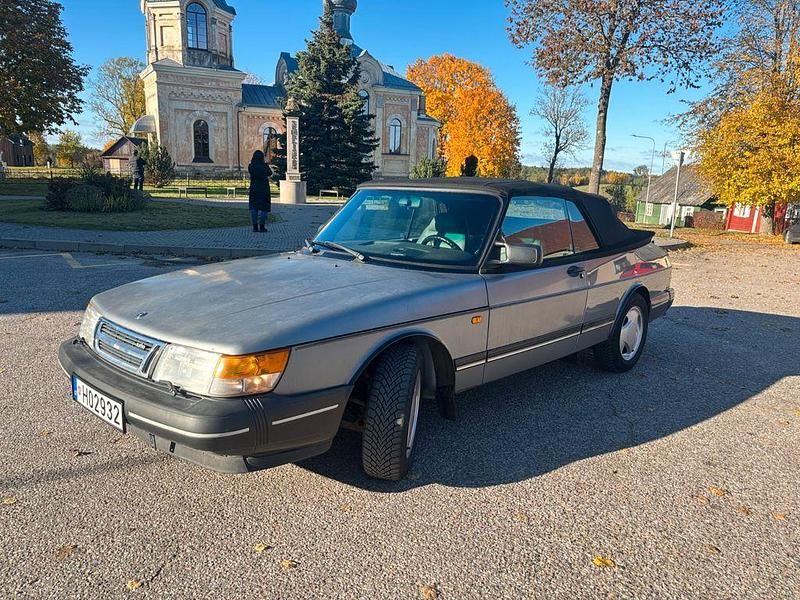 Grau Gebraucht 1993 Saab 900 Cabriolet Cabrio | 12.800 € - Bild 1/4