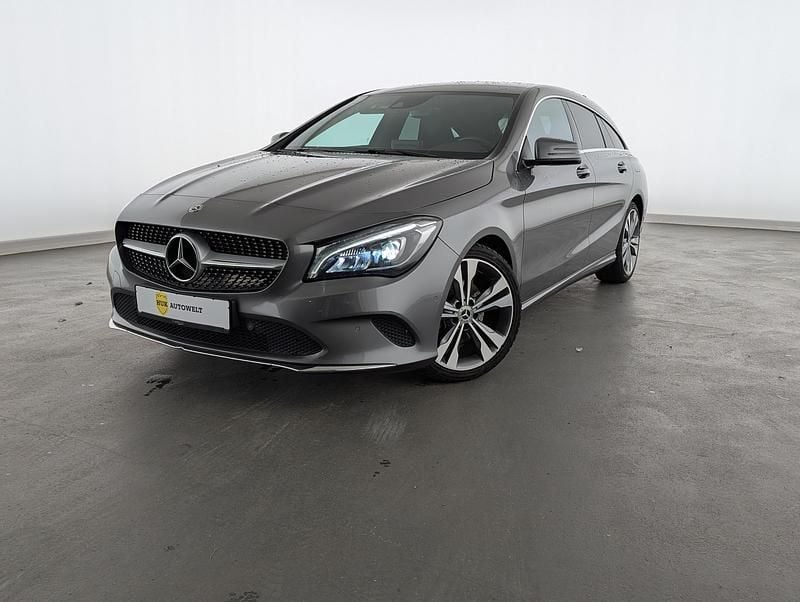 Gebraucht Mercedes CLA200 Shooting Brake Urban 156 PS (114 kW) 2019 Kombi