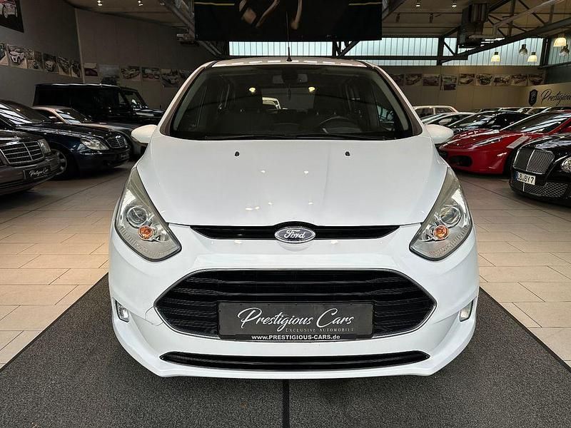 Weiß Gebraucht 2012 Ford B-MAX Titanium Van / Kleinbus | 4.949 € (Fairer Preis) - Bild 1/4
