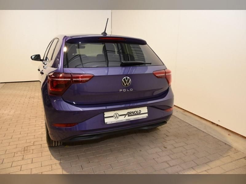 Gebraucht VW Polo Style 95 PS (69 kW) 2023 Vibrant violet metallic Limousine