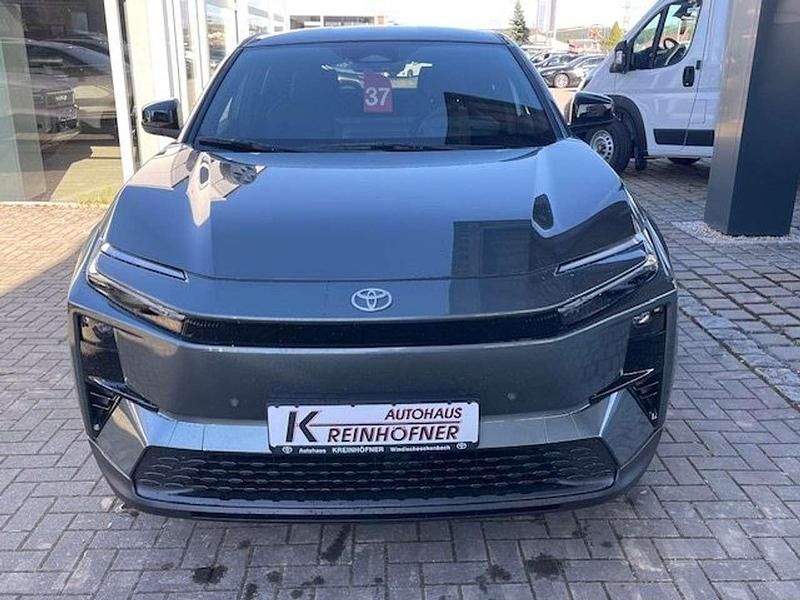 Neu Toyota C-HR+ 164 kW (224 PS) 2026 Mineral met. SUV