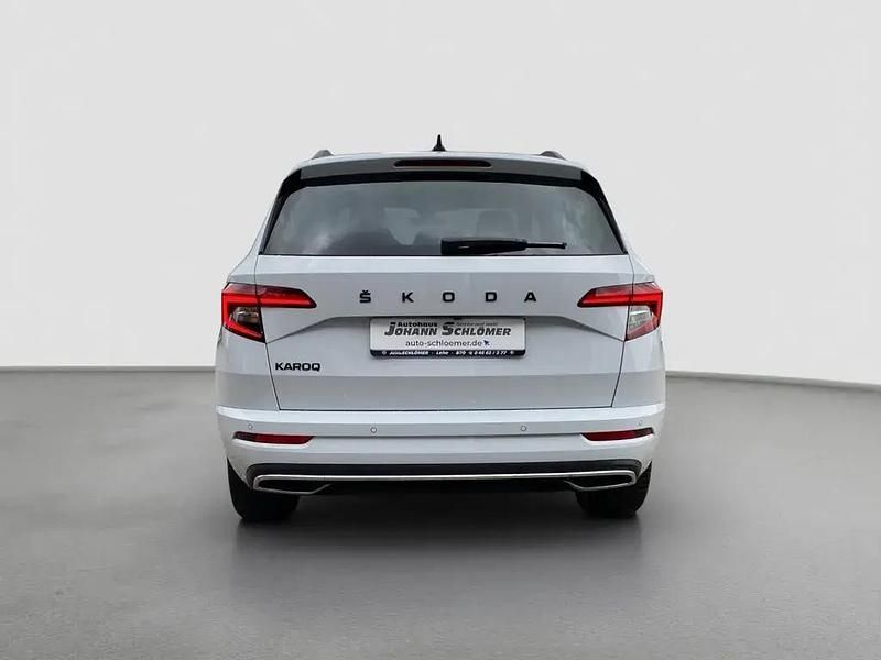 Gebraucht Skoda Karoq SportLine 150 PS (110 kW) 2021 Moonweiß SUV