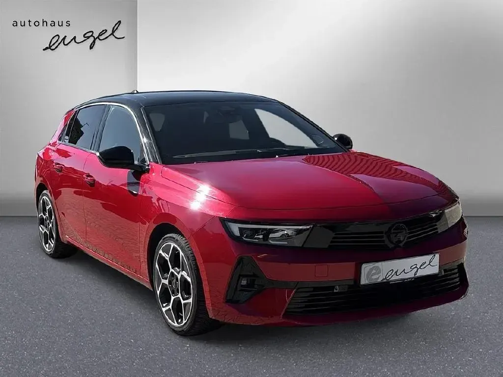 Gebraucht Opel Astra Ultimate 131 PS (96 kW) 2024 Rot Kleinwagen