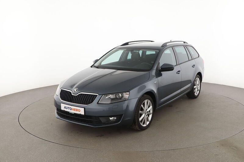 Grau Gebraucht 2016 Skoda Octavia Joy Kombi | 15.380 € (Etwas zu teuer) - Bild 1/4