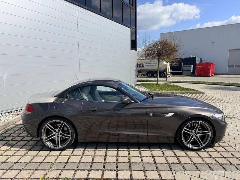 Gebraucht BMW Z4 Performance 306 PS (225 kW) 2010 Braun Cabrio