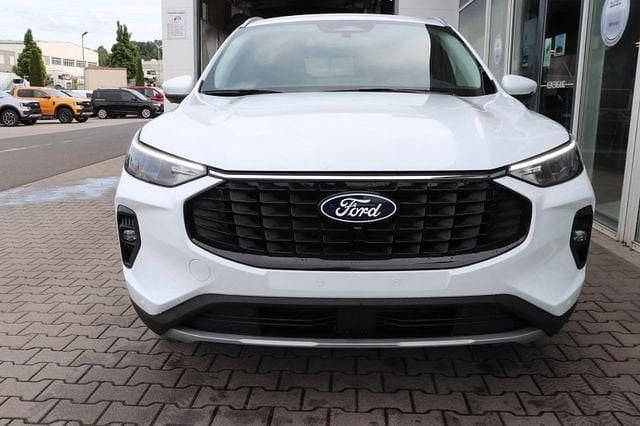 Gebraucht Ford Kuga Titanium 242 PS (177 kW) 2025 Frozen white SUV