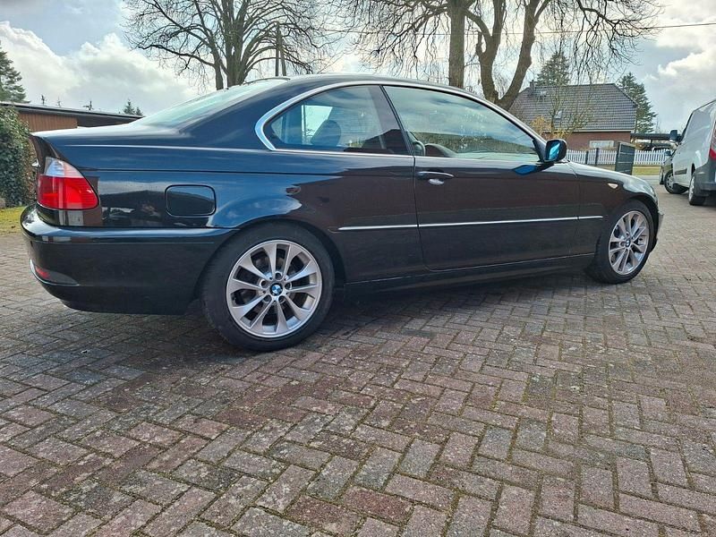 Second-hand BMW 325 192 CP (141 kW) 2006 Negru Coupe