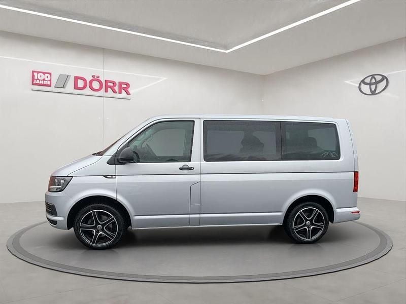Używany VW Multivan Trendline 150 KM (110 kW) 2016 Srebrny Minivan