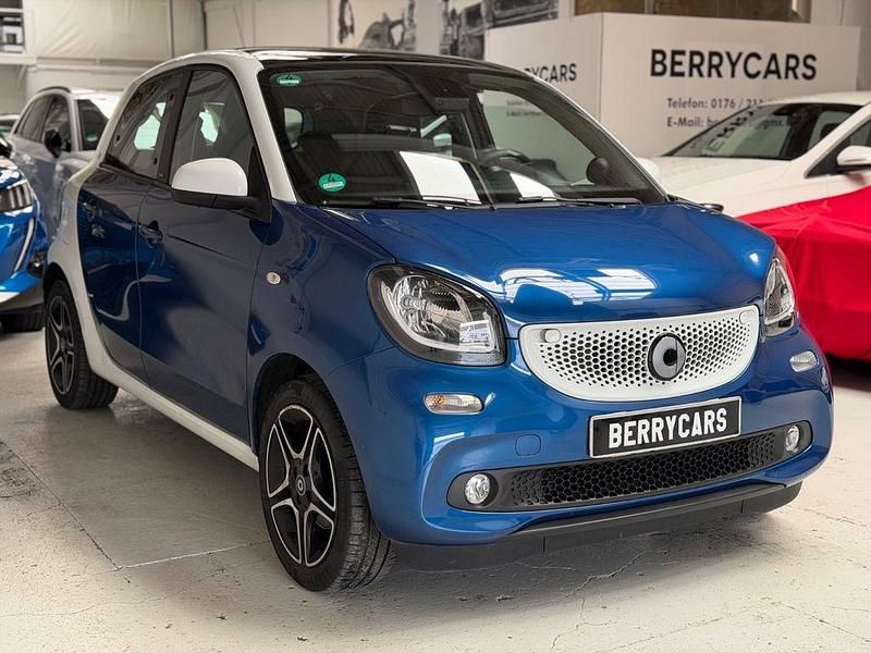 Second-hand Smart ForFour Prime 90 CP (66 kW) 2017 Albastru Hatchback