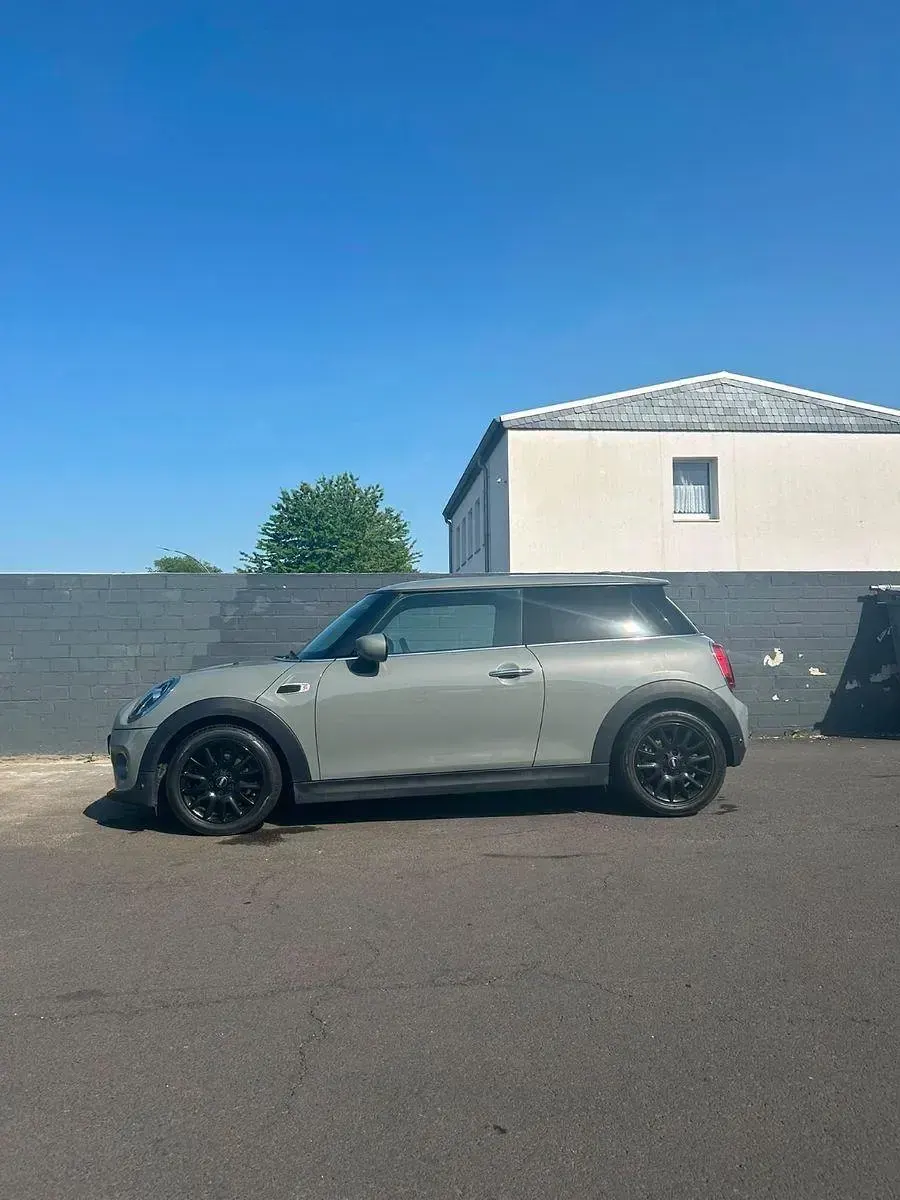 Gebraucht Mini Cooper 136 PS (100 kW) 2020 Grau Kleinwagen