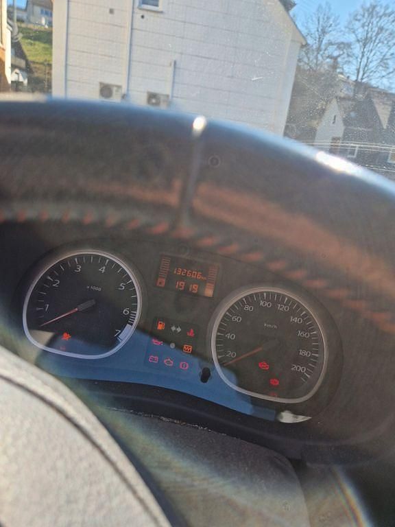 Gebraucht Dacia Duster 102 PS (75 kW) 2013 Schwarz SUV