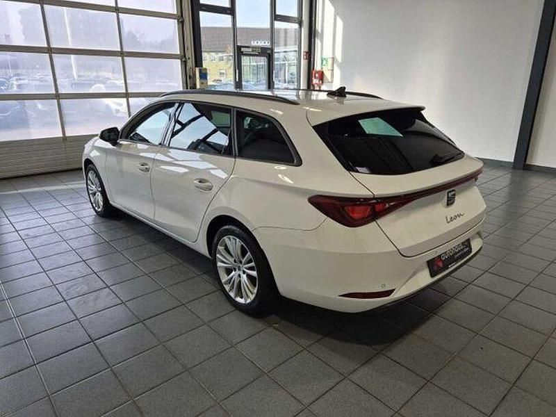 Gebraucht Seat Leon Style 131 PS (96 kW) 2022 Weiß Kombi