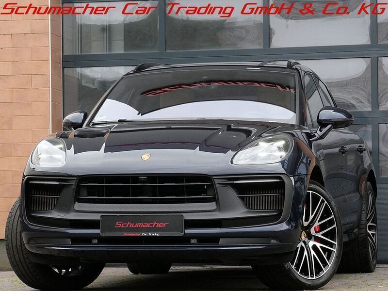 Blau Gebraucht 2021 Porsche Macan SUV | 77.990 € - Bild 1/4