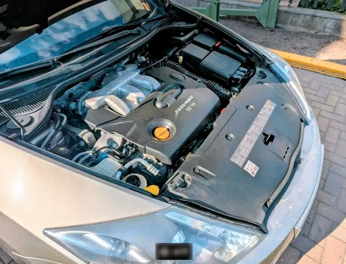 Gebraucht Renault Laguna Coupé 238 PS (175 kW) 2009 Gold Coupé