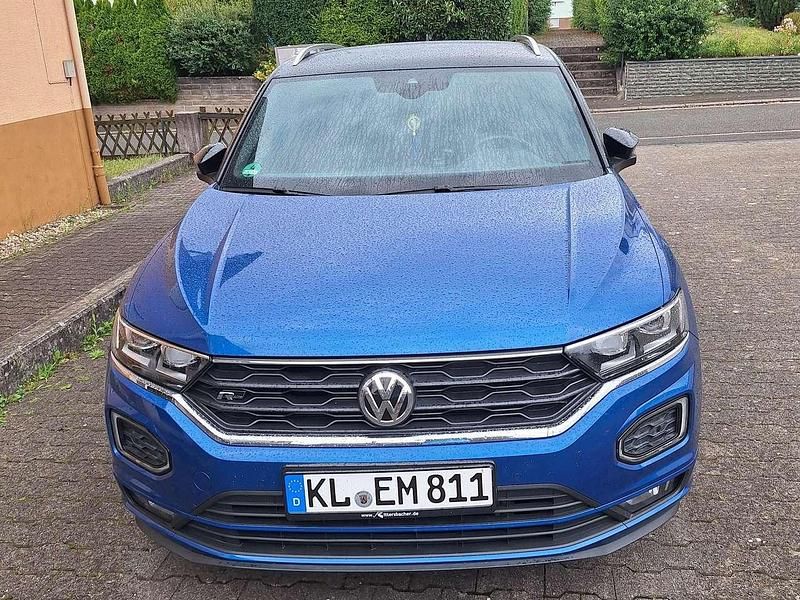 Blau Gebraucht 2020 VW T-Roc United SUV | 24.000 € - Bild 1/4