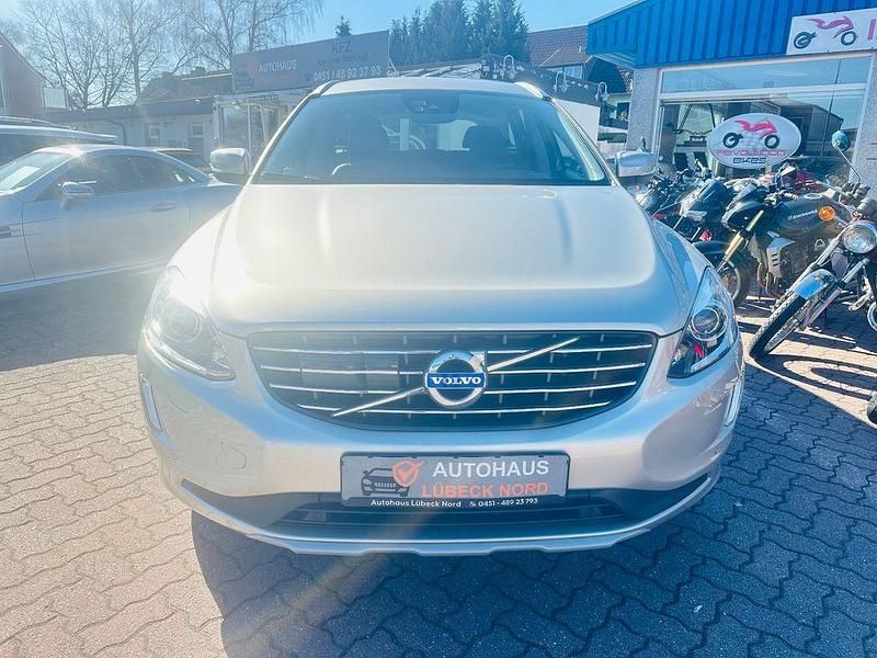 Gebraucht Volvo XC60 Summum 190 PS (139 kW) 2016 SUV