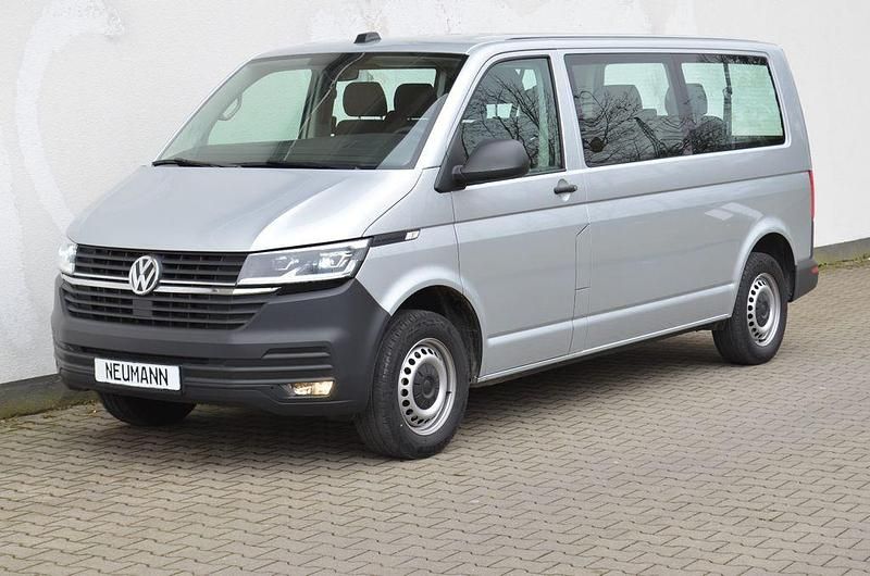 Gebraucht VW Transporter 150 PS (110 kW) 2024 Silber Van