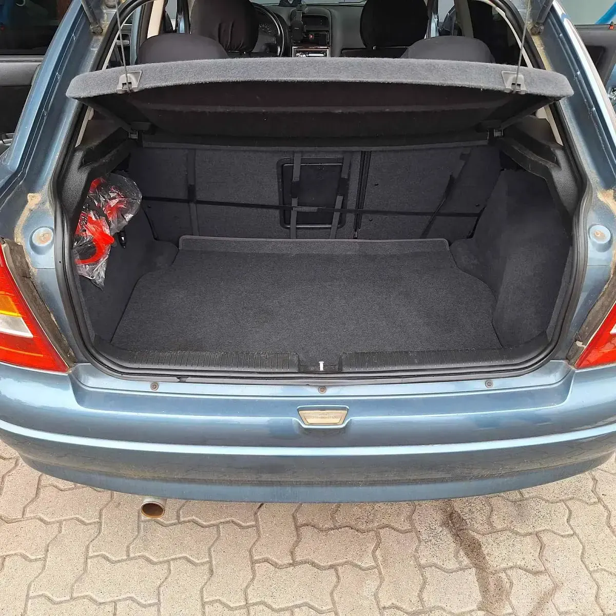 Gebraucht Opel Astra 100 PS (73 kW) 1998 Blau Limousine