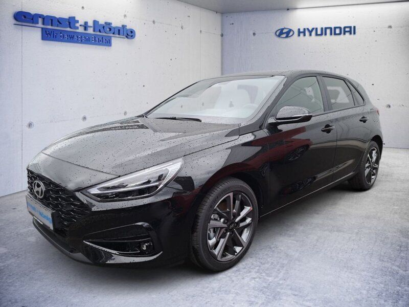 Abyss black Gebraucht 2024 Hyundai i30 Advantage Limousine | 23.990 € (Guter Preis) - Bild 1/4