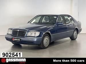 Blau Gebraucht 1991 Mercedes 300 SE Limousine | 10.900 € - Bild 1/4