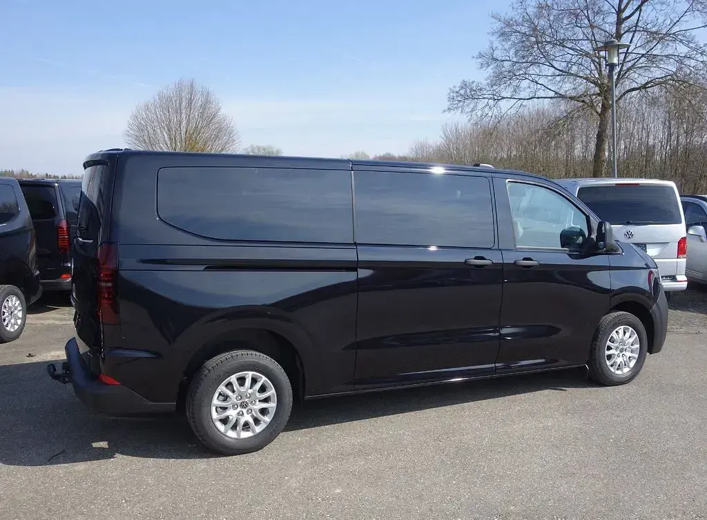 Gebraucht Ford Transit Custom 150 PS (110 kW) 2026 Schwarz Van / Kleinbus
