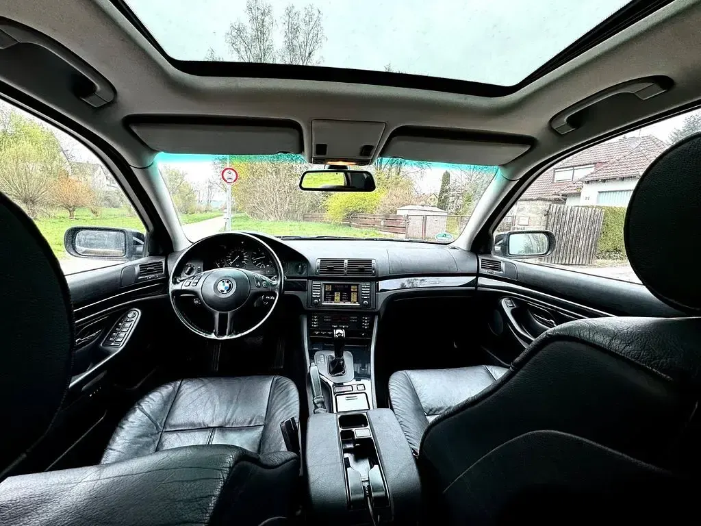 Gebraucht BMW 530 Performance 231 PS (169 kW) 2001 Schwarz Limousine