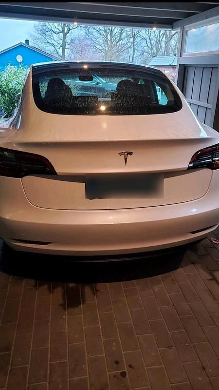 Gebraucht Tesla Model 3 RWD 208 kW (283 PS) 2023 Weiß Limousine