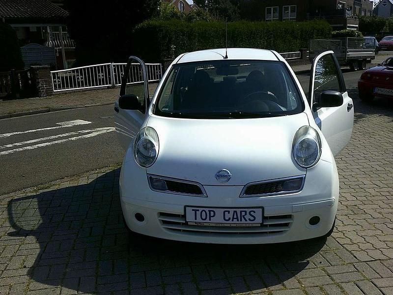 Weiß Gebraucht 2010 Nissan Micra Visia Kleinwagen | 2.200 € (Fairer Preis) - Bild 1/4