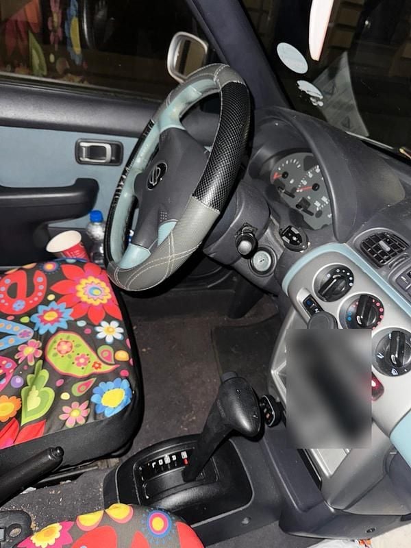 Gebraucht Nissan Micra 65 PS (47 kW) 2005 Silber Kleinwagen