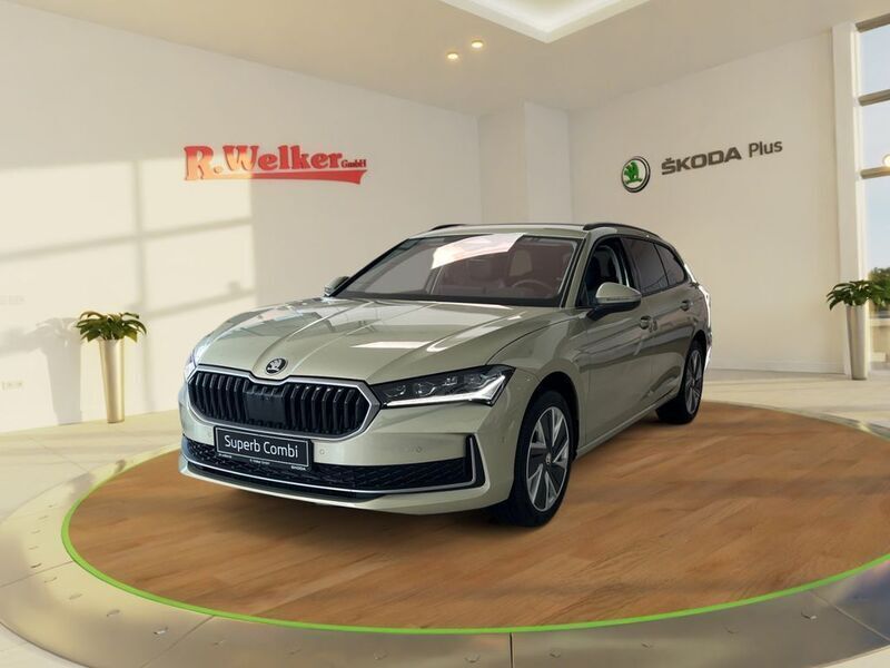 Gebraucht Skoda Superb Selection 150 PS (110 kW) 2025 Ice tea gelb metallic Kombi