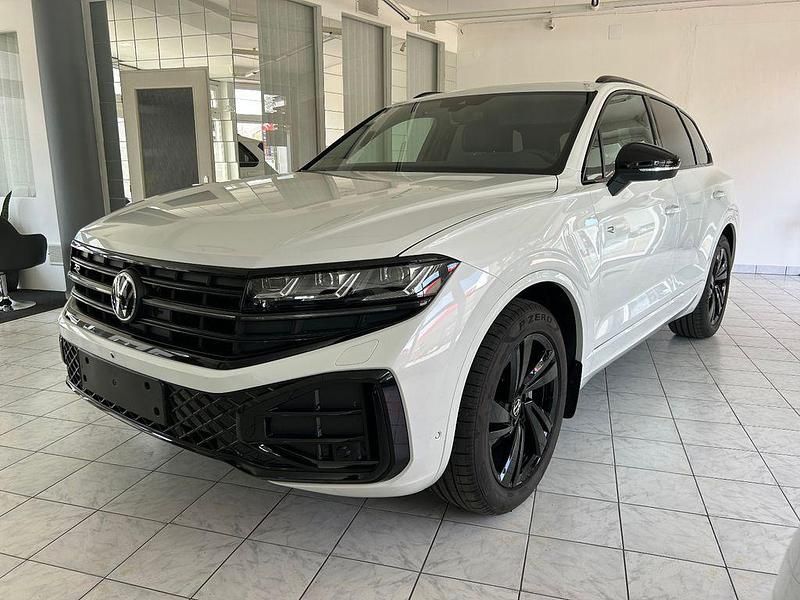Neu VW Touareg R-line 286 PS (210 kW) 2026 Weiß SUV