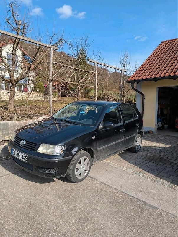 Gebraucht VW Polo 60 PS (44 kW) 2000 Schwarz Kleinwagen