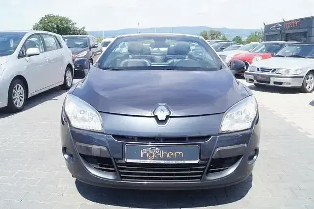 Gebraucht Renault Mégane Cabriolet Luxe 131 PS (96 kW) 2013 Grau Cabrio