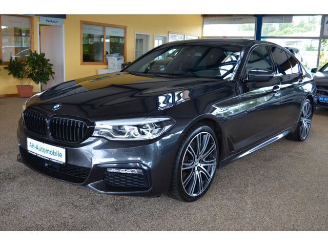 Sophistograu brillanteffekt me Gebraucht 2018 BMW 530 M Sport Limousine | 38.880 € - Bild 1/1