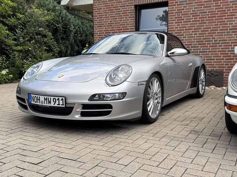 Gebraucht 2006 Porsche 911 Carrera S Cabriolet Cabrio | 57.911 € (Teuer) - Bild 1/4