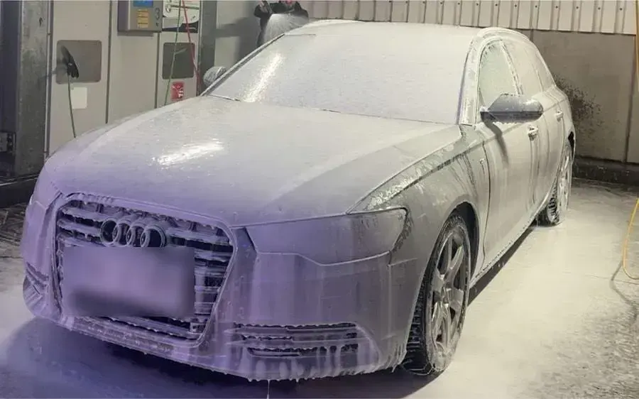 Gebraucht Audi A6 204 PS (150 kW) 2012 Silber Kombi