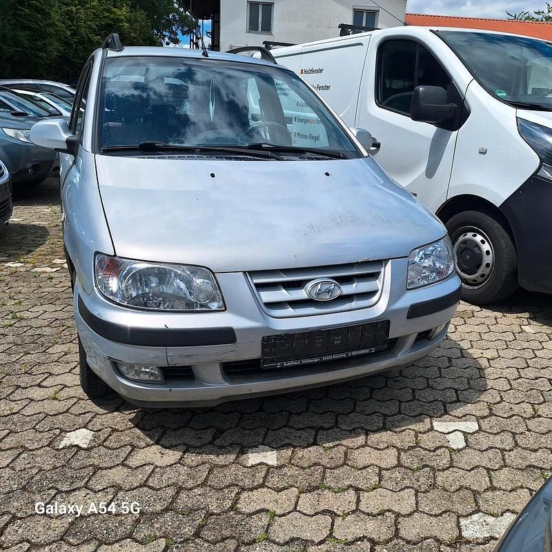 Silber Gebraucht 2004 Hyundai Matrix Van / Kleinbus | 690 € (Superpreis) - Bild 1/4