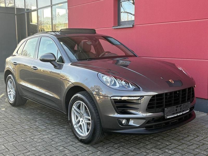 Usado Porsche Macan 252 HP (185 kW) 2018 Cinzento SUV