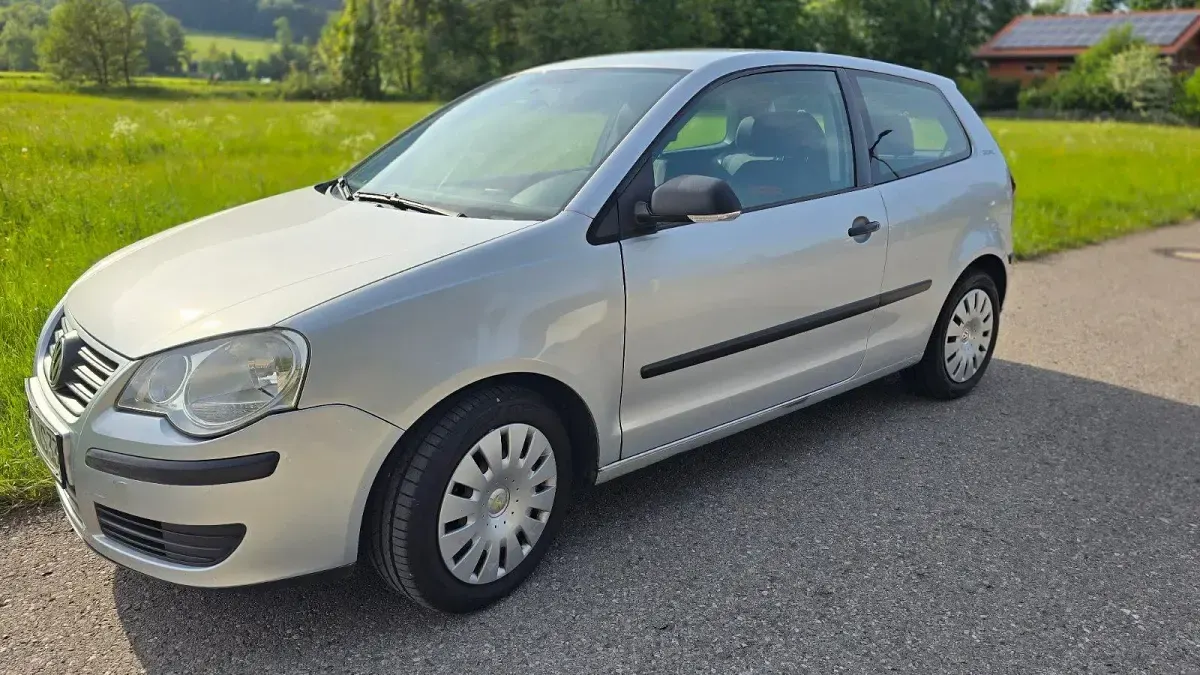 Używany VW Polo Edition 84 KM (61 kW) 2006 Srebrny Hatchback