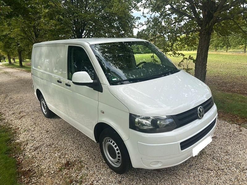 Weiß Gebraucht 2014 VW T5 Van | 13.400 € (Fairer Preis) - Bild 1/4