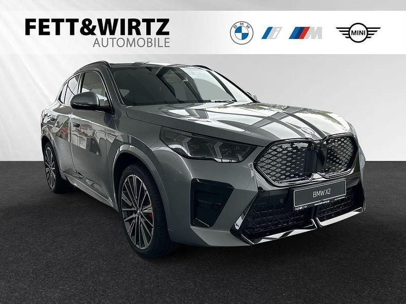 Skyscraper grau metallic Neu 2025 BMW iX2 M Sport SUV | 54.590 € (Fairer Preis) - Bild 1/3