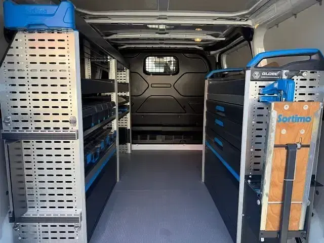Gebraucht Ford Transit Custom Trend 131 PS (96 kW) 2022 Weiß Van / Kleinbus