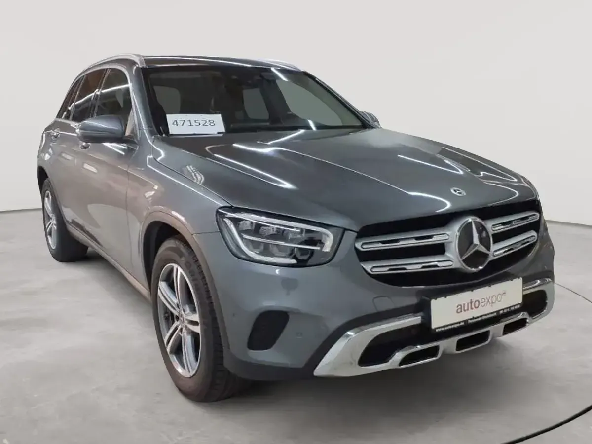 Gebraucht Mercedes GLC220 Exclusive 194 PS (142 kW) 2022 SUV