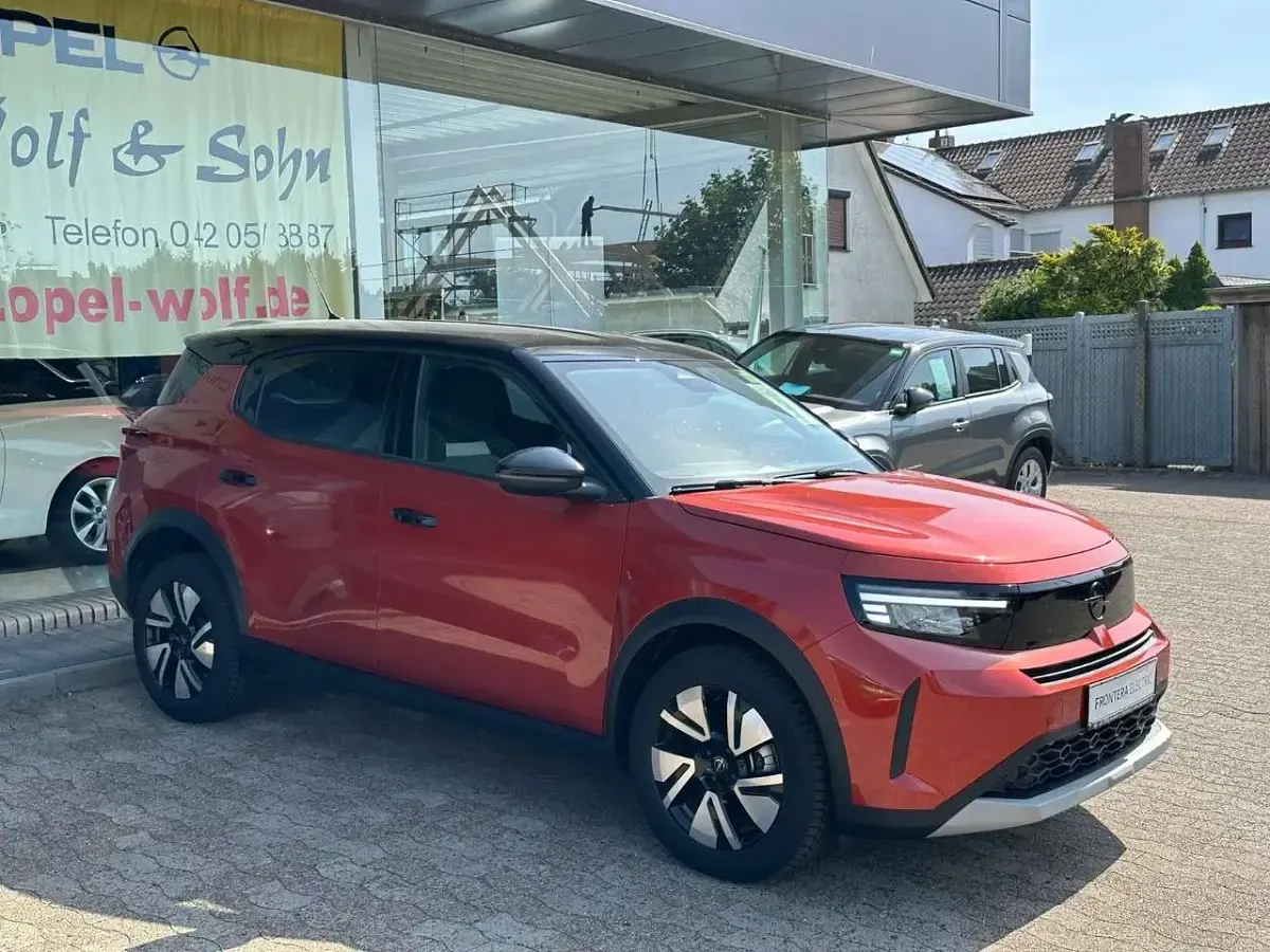 Gebraucht Opel Frontera 83 kW (113 PS) 2024 Orange SUV