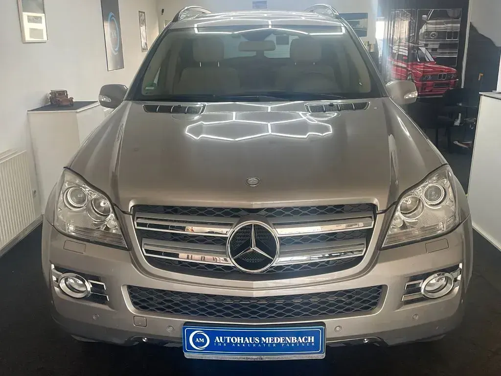 Gebraucht Mercedes GL420 306 PS (225 kW) 2007 Grau SUV