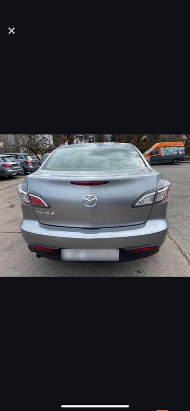 Gebraucht Mazda 3 108 PS (79 kW) 2010 Grau Limousine